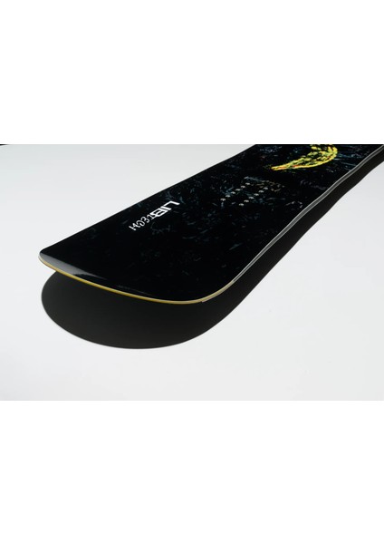 Skate Banana 2025 Snowboard fırsatları