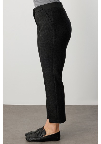 Beli Kalın Lastikli Dar Paça Pantolon 1019-26K indirimleri