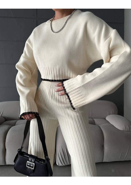 Kadın Triko Takım – Fitilli Crop Üst – Geniş Paça Pantolon – Günlük Şıklık modelleri