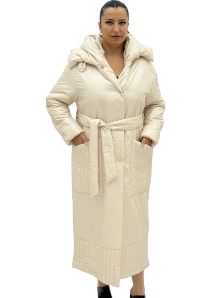 Büyük Beden Kemerli Kapüşonlu Kapitone Çıt Çıt Kapama Oversize Kadın Kaban