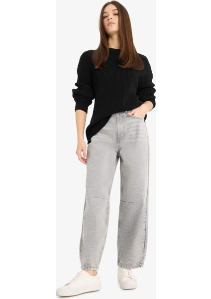 Regular Fit Bisiklet Yaka Selanik Kumaş Basic Düz Triko Kazak