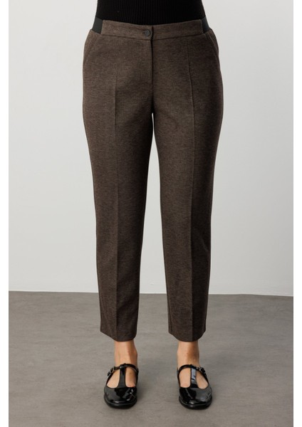Beli Kalın Lastikli Dar Paça Pantolon 1019-26K modelleri