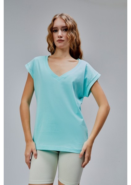 Kadın V Yaka Kısa Kol Düz Basic Tişört indirimleri