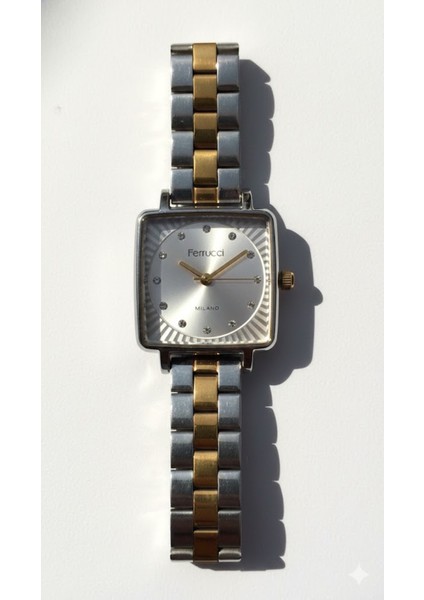 Kadın Kol Saati Gümüş Renk, Köşeli Kadran - Şık Metal Kordon, 2 Yıl Garantili