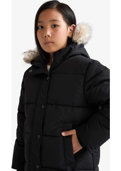 Kız Çocuk Kapüşonlu Fermuarlı Parka C8755A825AU