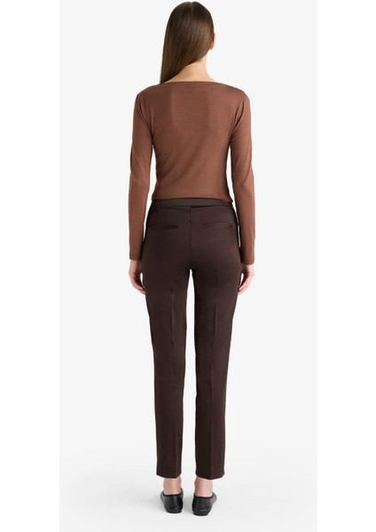 Sigaret Normal Bel Düz Paça Saten Pantolon J8743AZ25WN