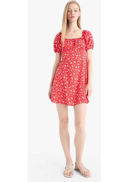 Kare Yaka Çiçek Desenli Viskon Kısa Kollu Mini Elbise E0873AX25SP