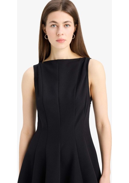 Kayık Yaka Basic Düz Kolsuz Mini Elbise F0205AX25SP