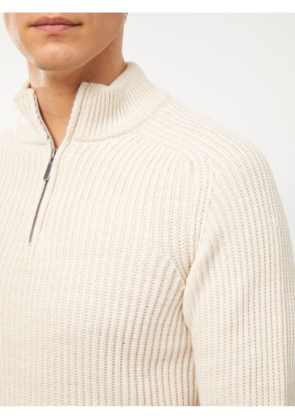 Yeni Sezon Dik Yaka Uzun Kollu Erkek Triko Kazak fırsatları