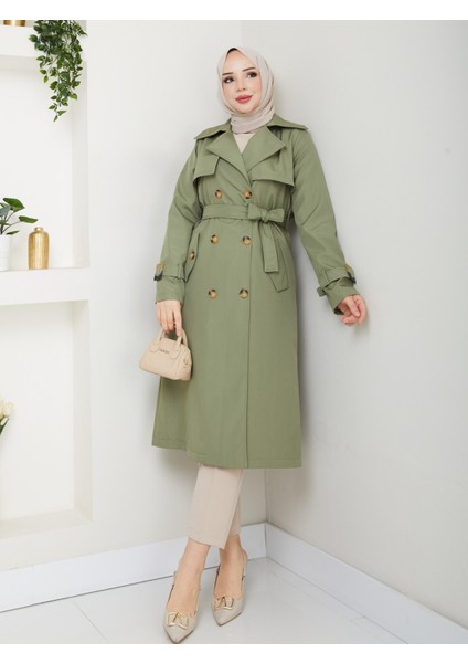 Kadın Yeşil Arkası Düğmeli Trençkot
