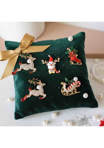 ​🦌 Parlak Taşlı Geyik (Ren Geyiği) ve Inci Detaylı Yılbaşı Broşu fiyatları