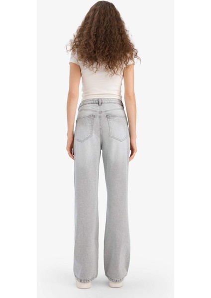 90's Wide Leg Yüksek Bel Düz Paça Uzun Jean Kar Yıkamalı Pantolon E8404AX25AU