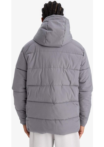 Fit Su İtici Rüzgar Geçirmez Regular Fit Kapüşonlu Fermuarlı Cepli Kışlık Mont