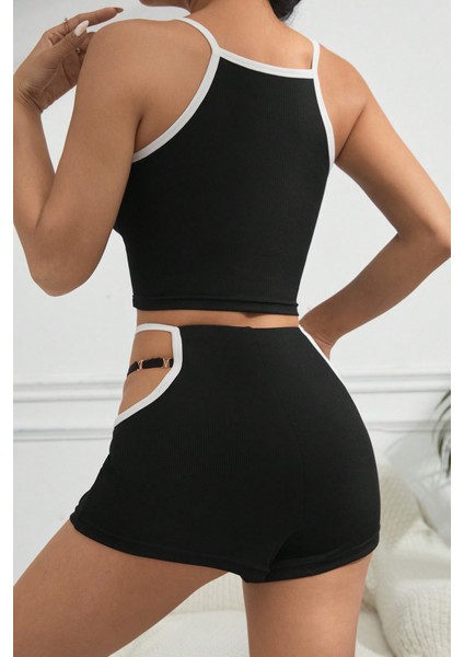 Kadın Siyah Beyaz Şortlu Cut-Out Detaylı Gecelik Takımı modelleri