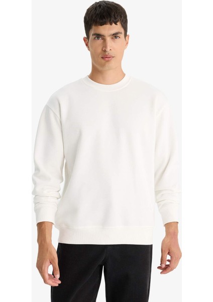 Relax Fit Bisiklet Yaka Kalın İçi Yumuşak Tüylü Basic Düz Sweatshirt T5139AZ25AU