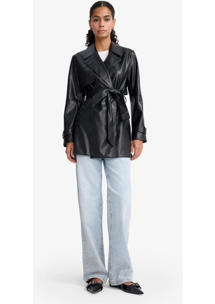 Regular Fit Kemerli Cepli Suni Deri Kısa Trençkot E8596AX25AU