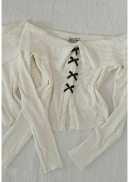 Madonna Yaka 4 Kurdeleli Kaşkorse Kumaş Uzun Kollu Bluz