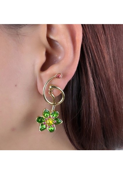 Marka Model Swrvski Taşlı Gold Küpe modelleri