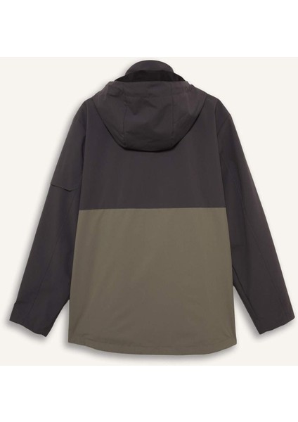 Su İtici Regular Fit Kapüşonlu Rüzgar Geçirmez Mont E9490AX25WN