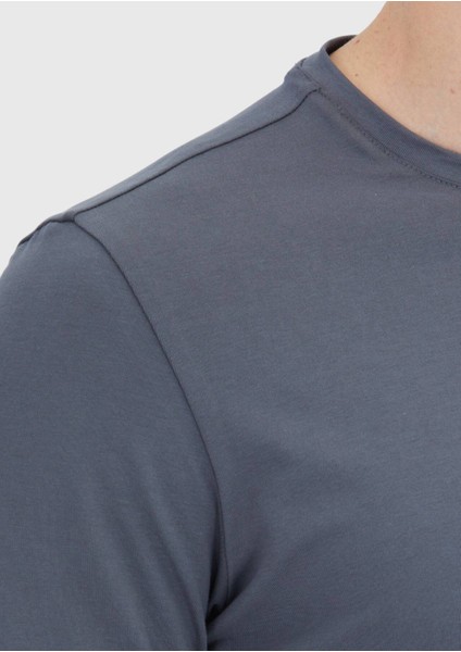 Gri Düz Bisiklet Yaka Pamuk Karışımlı T-Shirt fırsatları