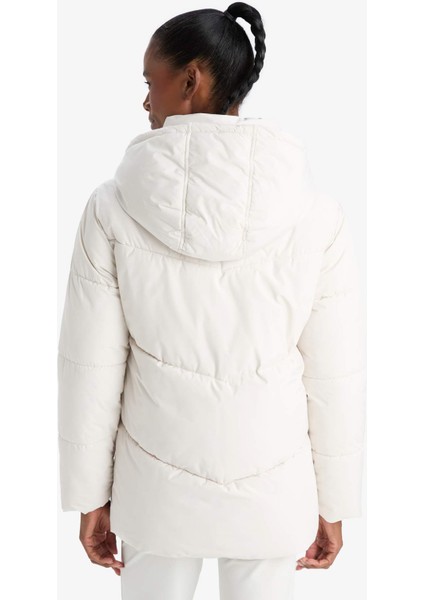 Su İtici Regular Fit Yarım Polar Astarlı Kapüşonlu Fermuarlı Kışlık Mont A1553AX25WN