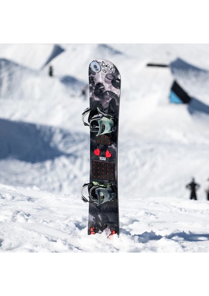 Legitimizer 2025 Snowboard modelleri