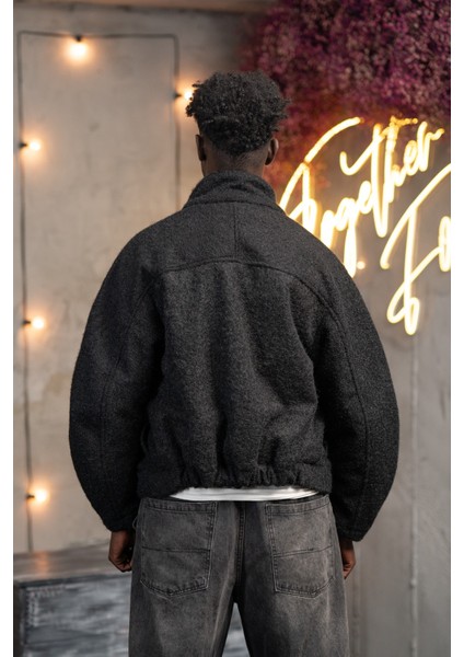 Oversize Crop Model Yan Cepli Astarlı Kırçıllı Mont fırsatları