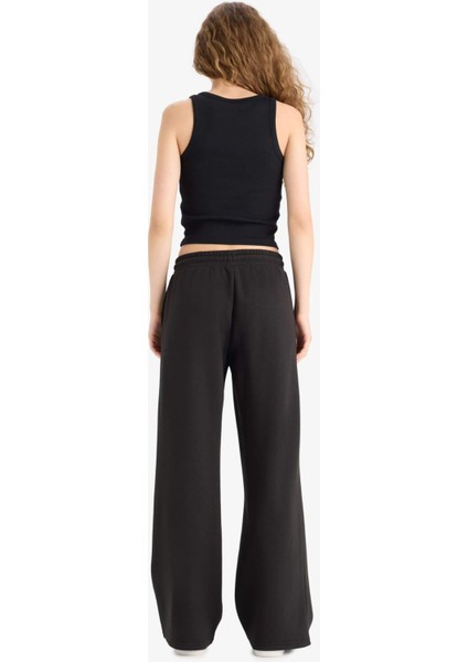 Straight Fit Beli Bağcıklı Cepli Düz Paça Eşofman Altı A0954AX25WN