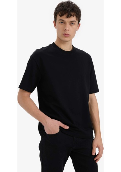 %100 Pamuk Relax Fit Bisiklet Yaka Kısa Kollu Basic Düz Siyah Tişört D3673AX25SM