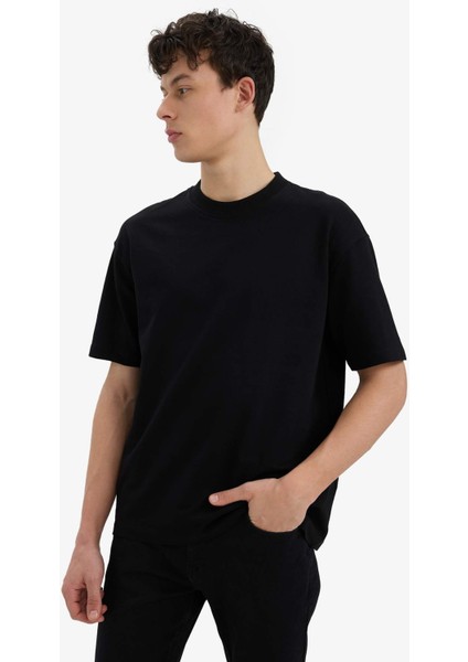 %100 Pamuk Relax Fit Bisiklet Yaka Kısa Kollu Basic Düz Siyah Tişört D3673AX25SM