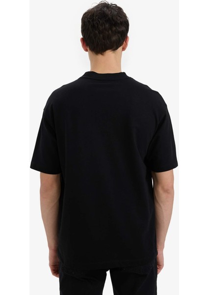 %100 Pamuk Relax Fit Bisiklet Yaka Kısa Kollu Basic Düz Siyah Tişört D3673AX25SM