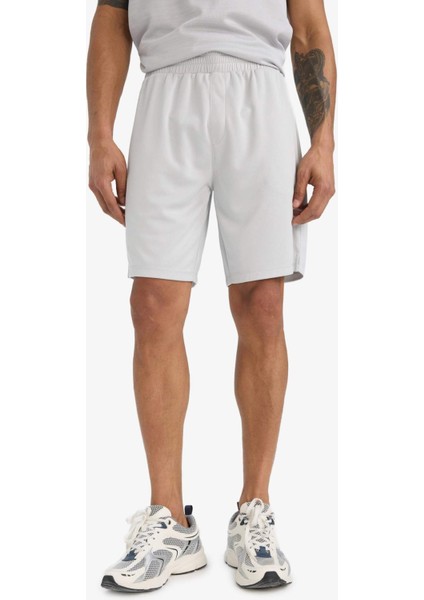 Fit Standart Fit Çabuk Kuruyan Nefes Alabilen Kumaş Sporcu Kısa Paça Şort E9753AX25AU
