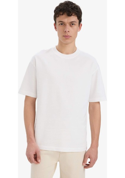 %100 Pamuk Relax Fit Bisiklet Yaka Kısa Kollu Basic Düz Beyaz Tişört D3673AX25SM