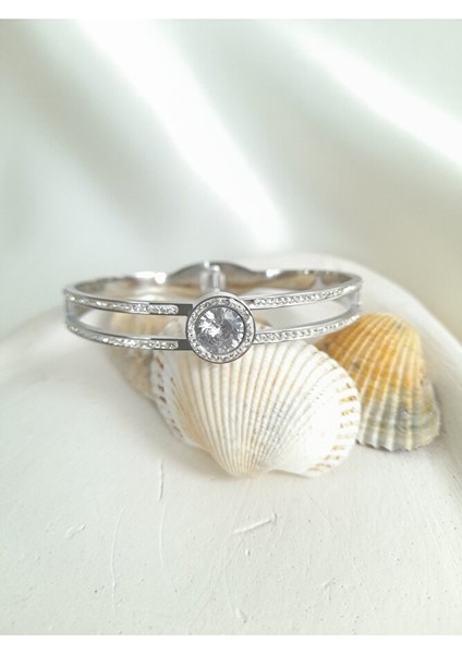 Zirkon Taşlı Çelik Kelepçe Bileklik – Gümüş Renk, Şık Tasarım modelleri