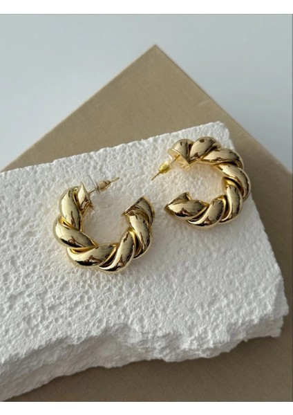 Gold Renkli Halka Vintage Esintili Küpe fiyatları