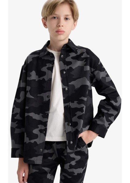 Erkek Çocuk Oversize Geniş Kalıp Polo Yaka Kamuflaj Desenli Gabardin Uzun Kollu Gömlek