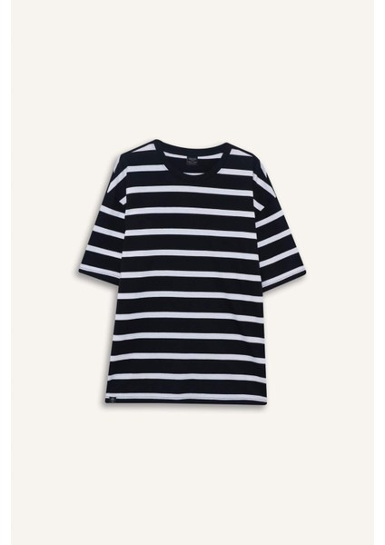 %100 Pamuk Boxy Fit Rahat Kesim Bisiklet Yaka Çizgili Kısa Kollu Tişört E1160AX25AU