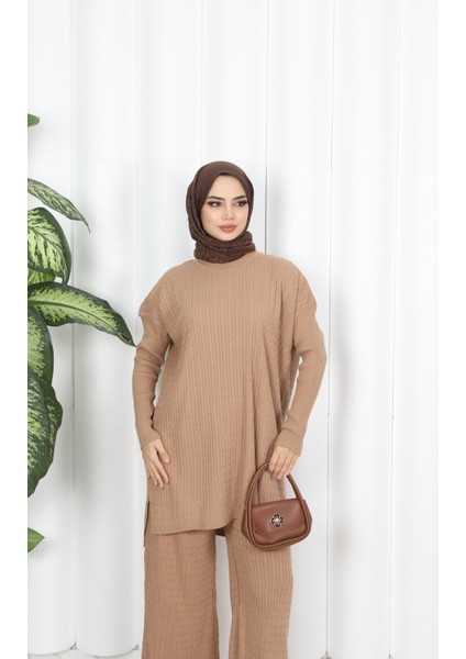 Saç Örgülü Triko Takım fırsatları