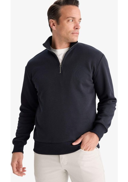 Regular Fit Dik Yaka Yarım Fermuarlı İçi Yumuşak Tüylü Basic Düz Sweatshirt X7405AZ25AU