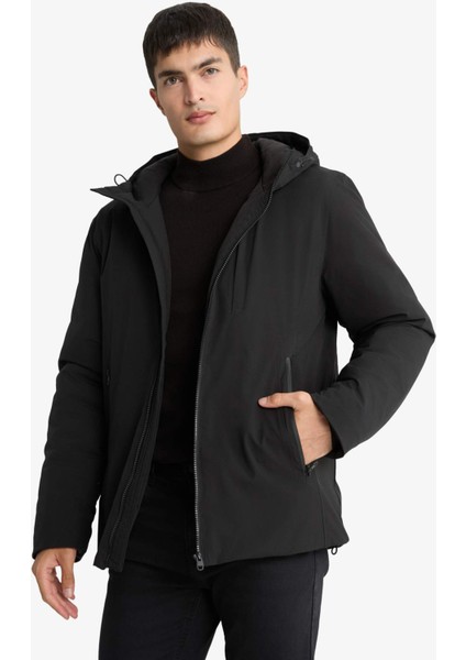 Su İtici Regular Fit Kapüşonlu Fermuarlı Cepli Mont A2620AX25WN