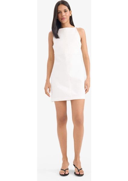 Kayık Yaka Basic Düz Kolsuz Mini Beyaz Yazlık Elbise