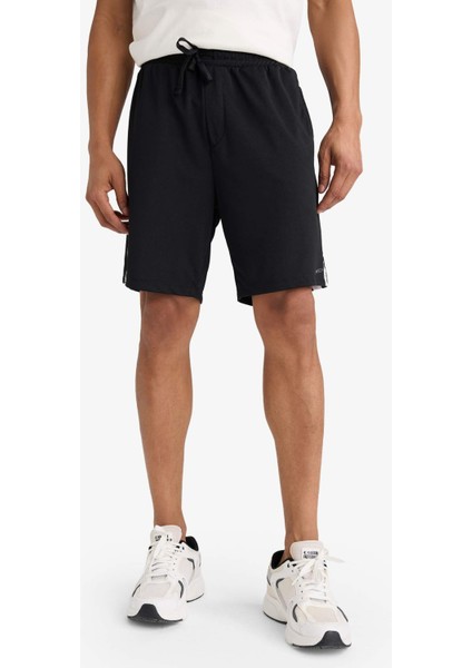 Fit Standart Fit Sporcu Kısa Paça Cepli Şort