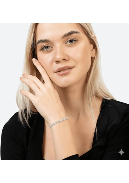 Vera 925 Ayar Gümüş Ithal Şık Kadın Bileklik modelleri