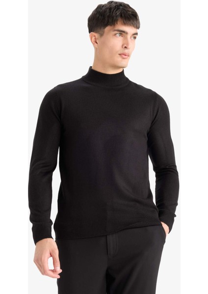 Slim Fit Dar Kesim Balıkçı Yaka Basic Düz Triko Kazak R1127AZ25WN