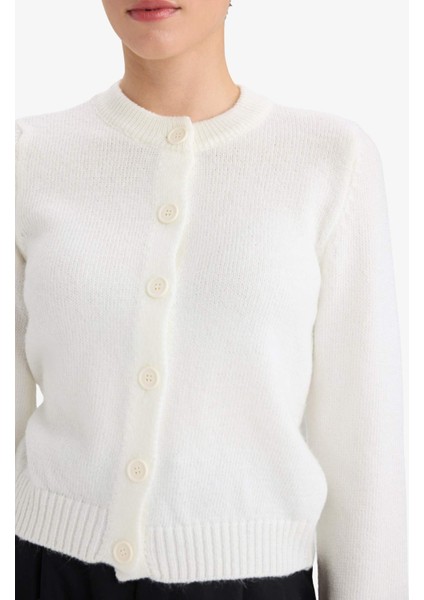 Regular Fit Bisiklet Yaka Basic Düz Düğmeli Soft Touch Yumuşak Triko Hırka E3654AX25WN