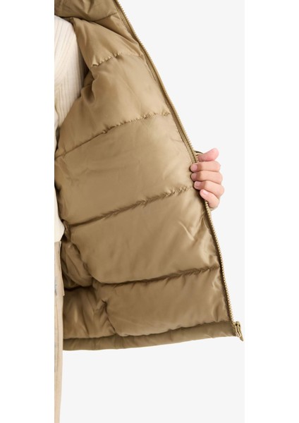 Kız Çocuk Çıkarılabilir Suni Kürk Yaka Kapüşonlu Parka