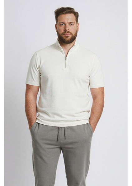 Regular Fit Dik Yaka Yarım Fermuarlı Modal Karışımlı Ağır Kumaş Kısa Kollu Tişört B6502AX25AU