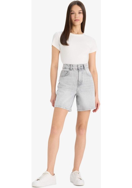 Yüksek Bel Cepli Jean Bermuda Şort