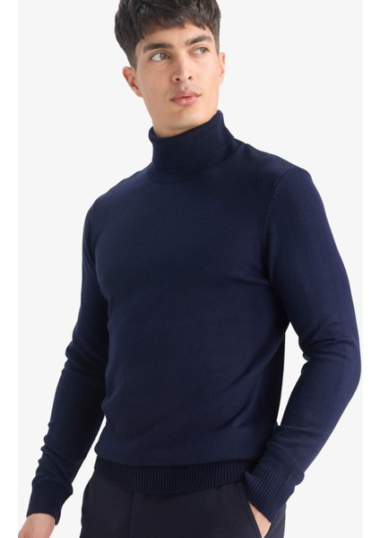 Slim Fit Dar Kesim Balıkçı Yaka Basic Düz Triko Kazak R1124AZ25WN