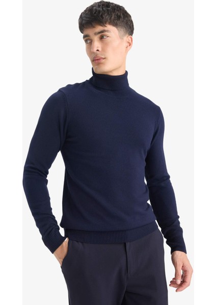 Slim Fit Dar Kesim Balıkçı Yaka Basic Düz Triko Kazak R1124AZ25WN